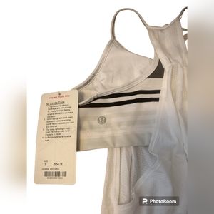 WHITE Lululemon top built in bra NWT FREE SHIPPING